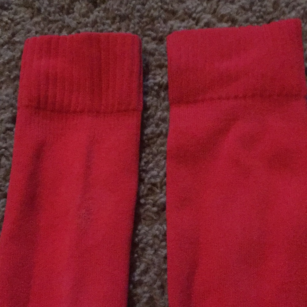 Two pair red adult Under Armour unisex softball/baseball socks. Sz Large - Picture 9 of 9